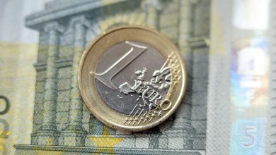 Фото - Курс евро впервые с 2014 года достиг 52,5 рубля
