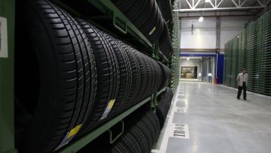 Фото - «Ъ» сообщил, что Россия создала запасы шин для автомобилей на девять месяцев