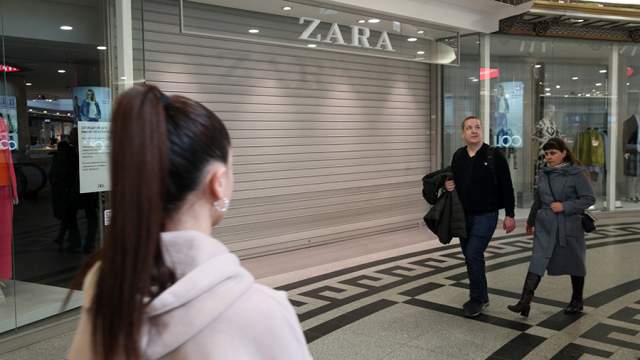 Фото - В Сети высмеяли новое название магазинов Zara в России