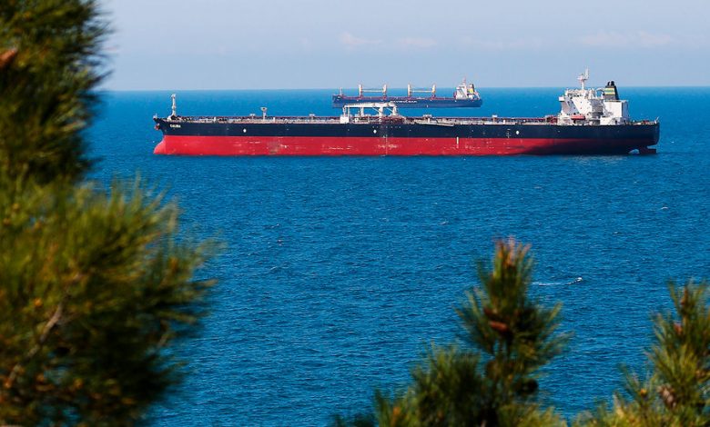 Фото - Reuters: Южная Корея поставляет нефтепродукты из России через Тунис